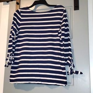 Size Medium Old Navy Blouse